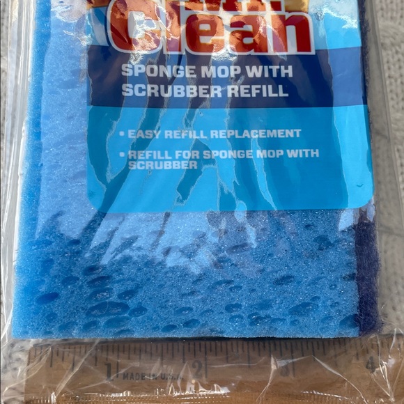 Mr. Clean 2016 Blue Sponge Mop w Scrubber Refill 2 plastic pins onto mop head - Picture 9 of 9